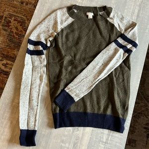 Women’s Varsity J. Crew sweater